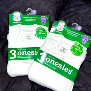 2-3 pack newborn long sleeve onesies